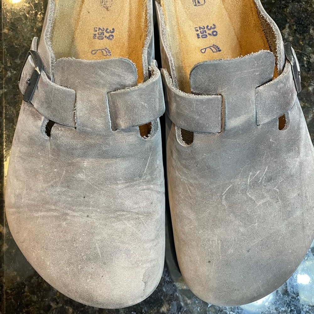 Birkenstock shoes worn very little. They are are gray/taupe color.
